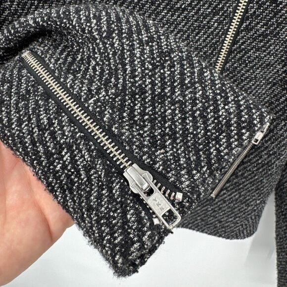 THEORY Kinde Purposeful Twill Moto Asymmetrical Zip Black Gray Jacket Size 4 - Picture 6 of 10